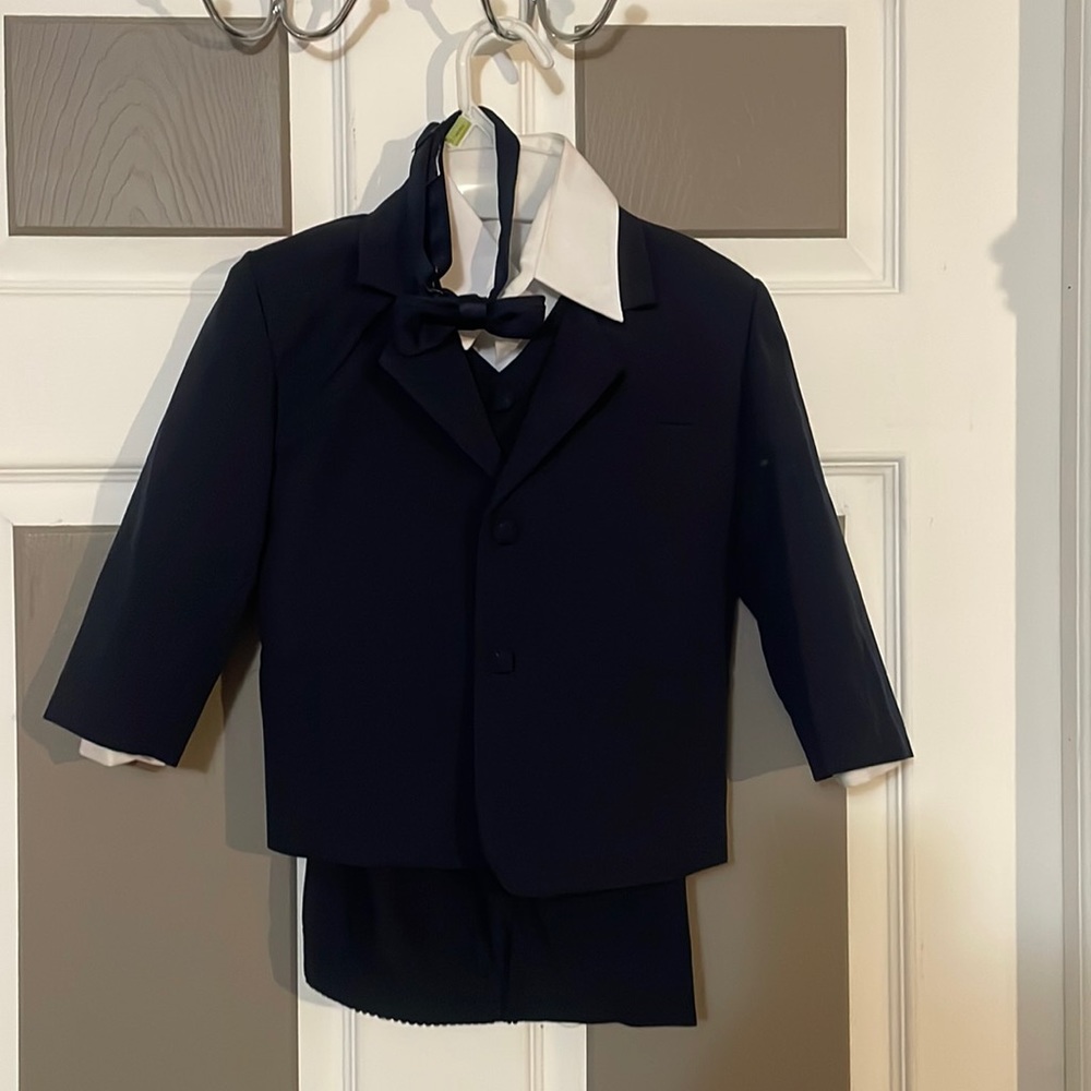 Navy 5 Piece Suite, Toddler Size